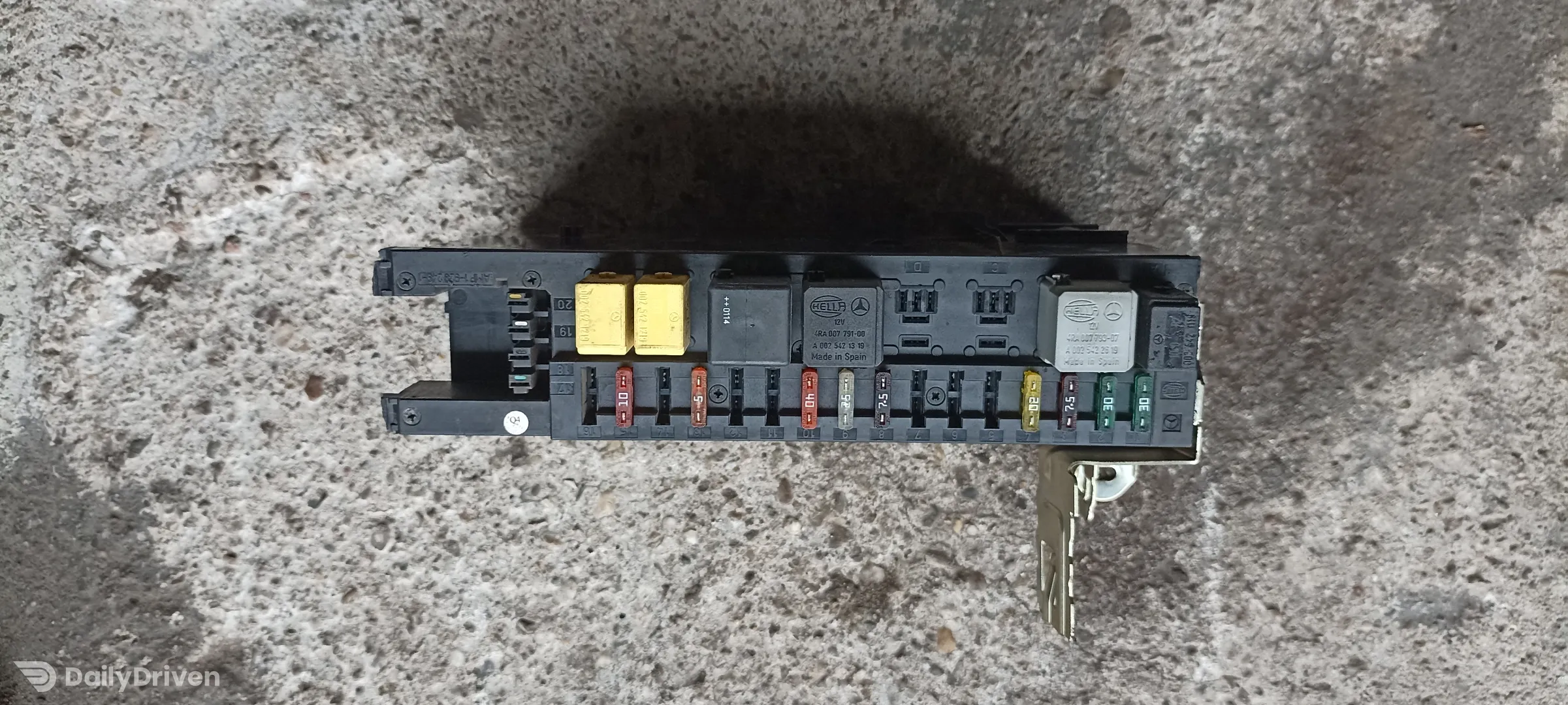 ablou sigurante SAM Mercedes C Class, W203, 2035450701