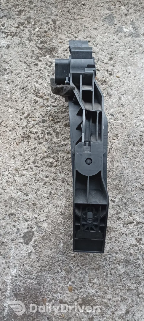 pedala acceleratie Mercedes C Class, W203, 2000-2007, A2033000104