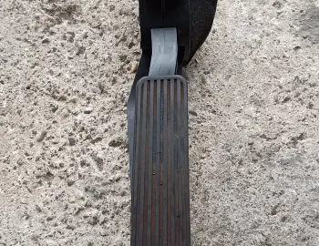 pedala acceleratie Mercedes E Class, W211, 2002-2009, A2033000104