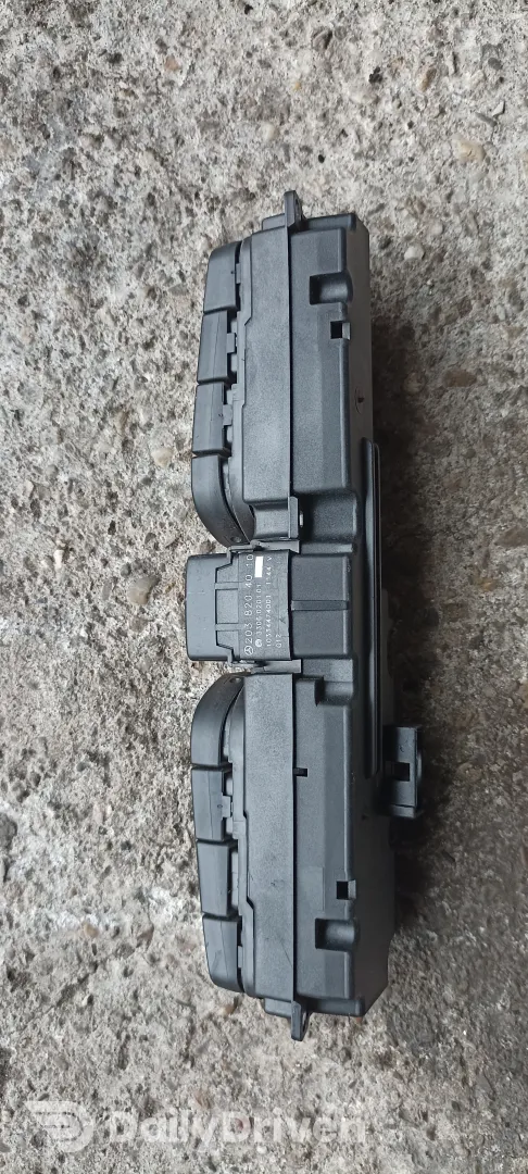 panou buton avarii Mercedes C Class, W203, 2000-2007, 2038204010