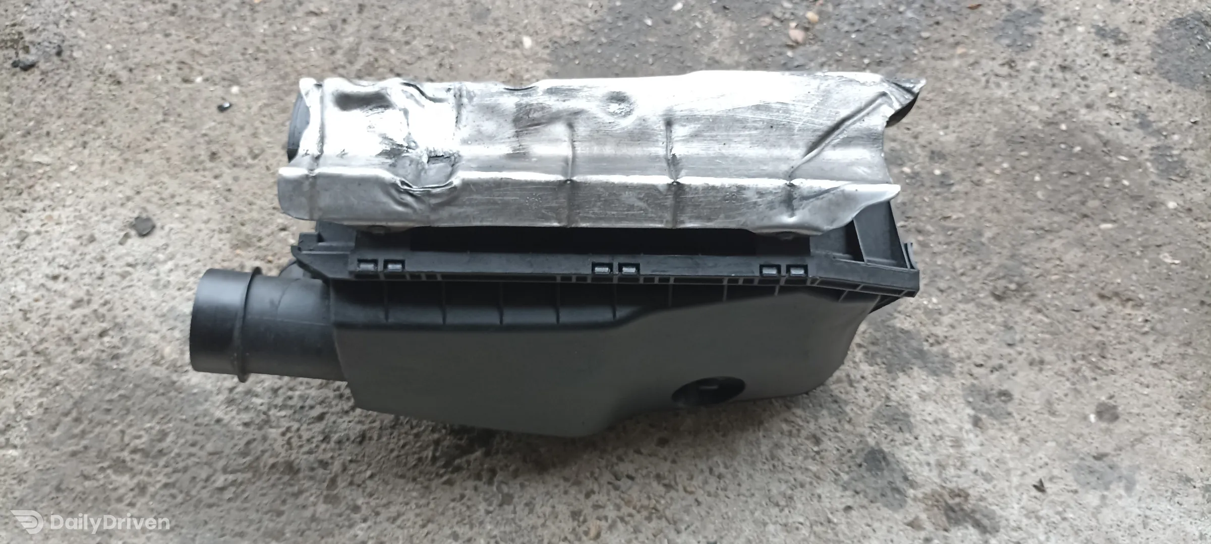 Carcasa filtru aer Mercedes C Class W203, A6110901601, A6110902301