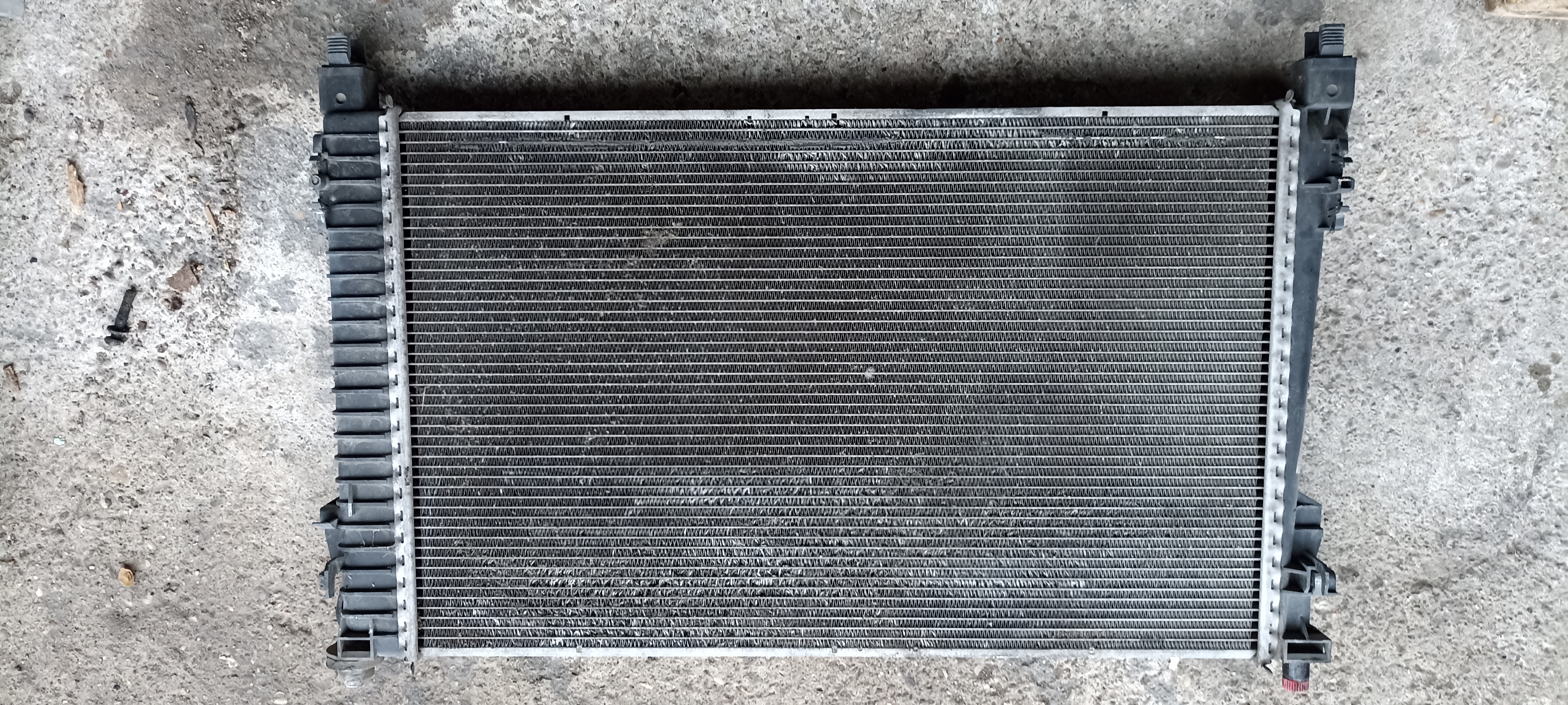 Radiator apa Mercedes CLC Class CL203, A2035000603