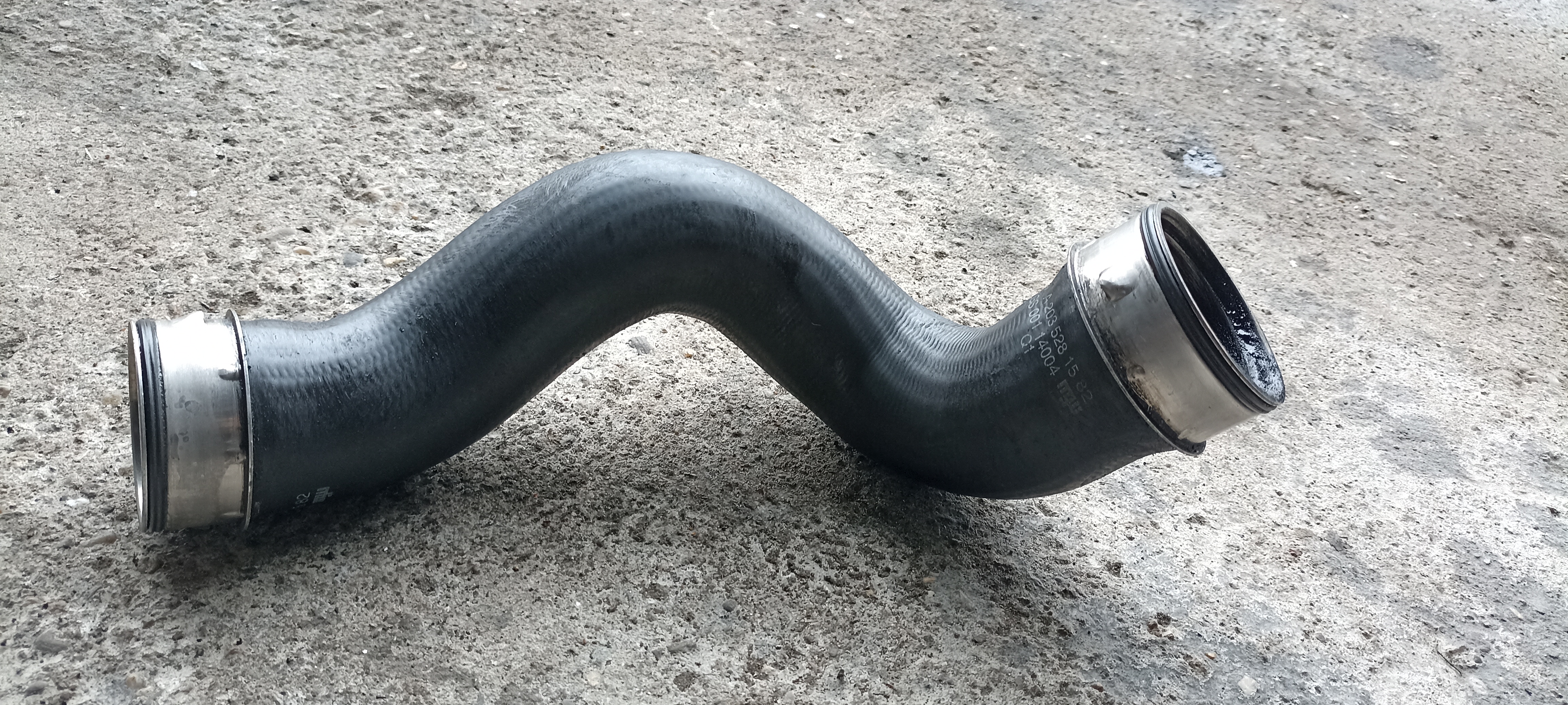 Furtun aer turbo Mercedes C Class W203, A2035281582