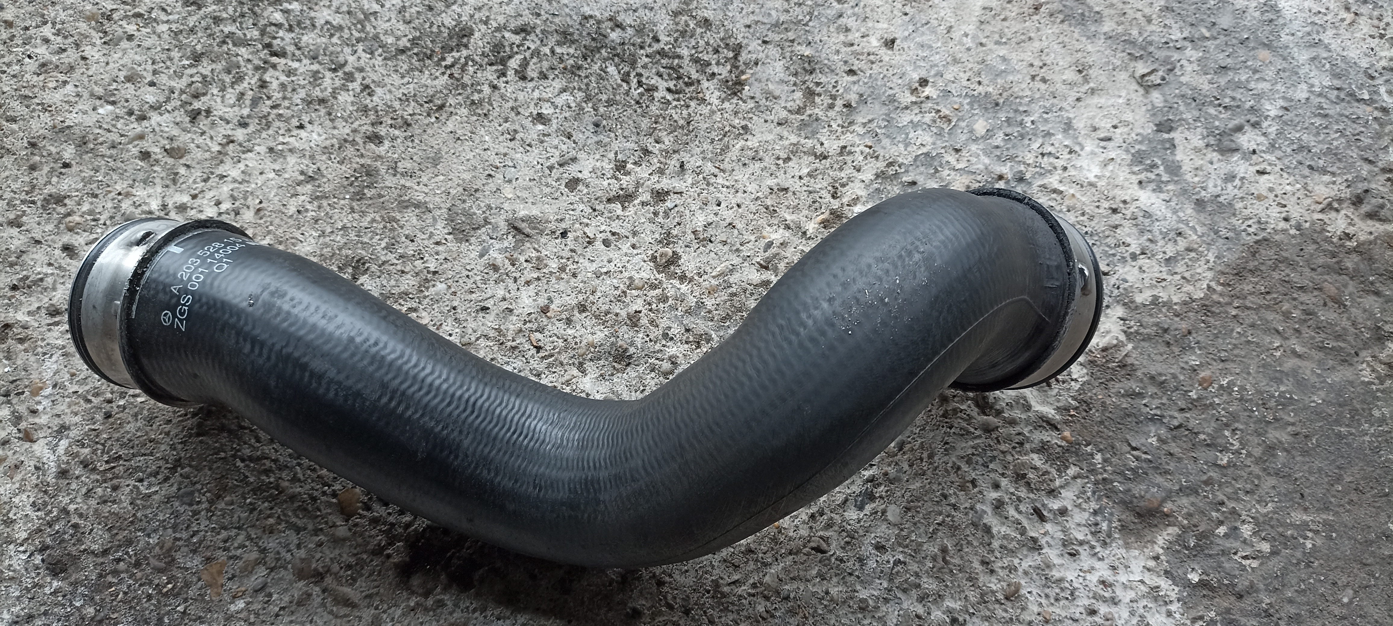 Furtun aer turbo Mercedes CLK A209, 2.7cdi, A2035281582