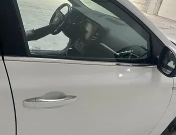 Ușa dreapta față Renault Megane 4