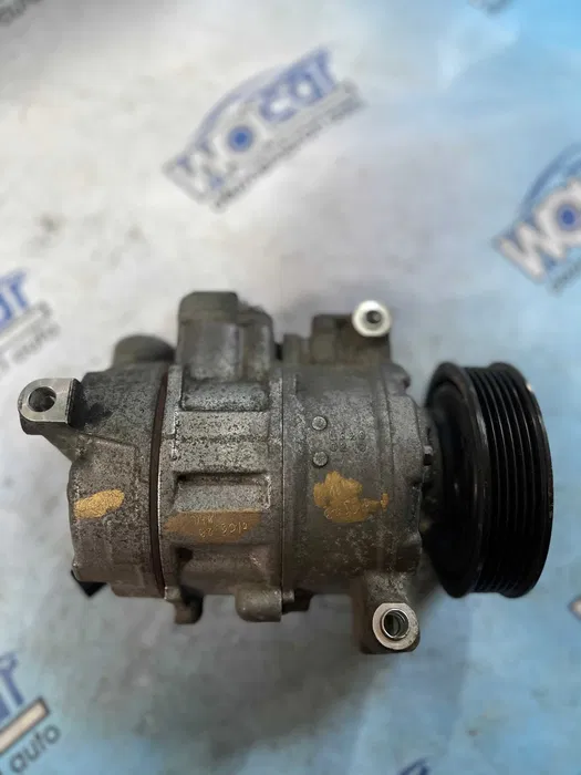 Compresor AC Audi Q7/Q8 cod 4M0816803N