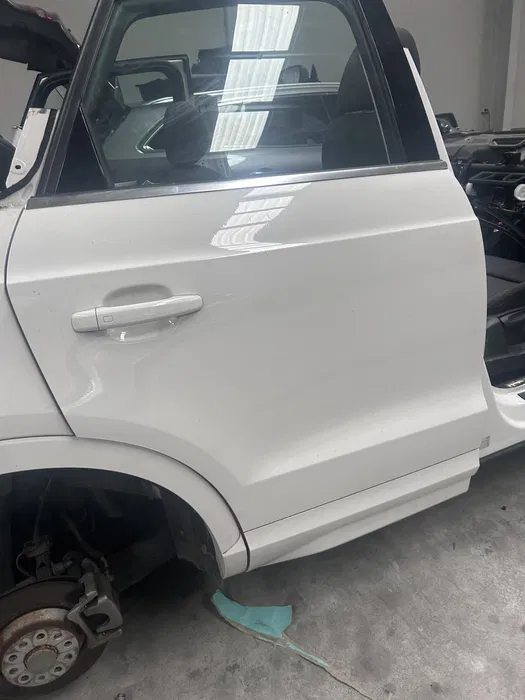 Usa dreapta spate audi q3 2014