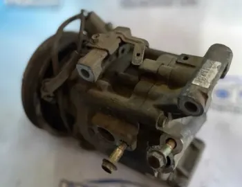 Compresor AC Mitsubishi Outlander 2.0 diesel AKC200A221