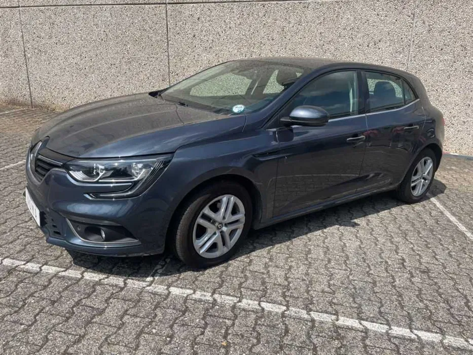 Dezmembrez Renault megane 2019
