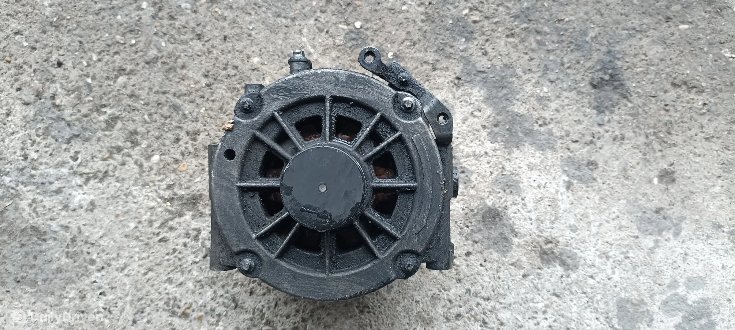 Alternator Mercedes E Class 2.2cdi, 2.7cdi, 3.2cdi, A0001501750
