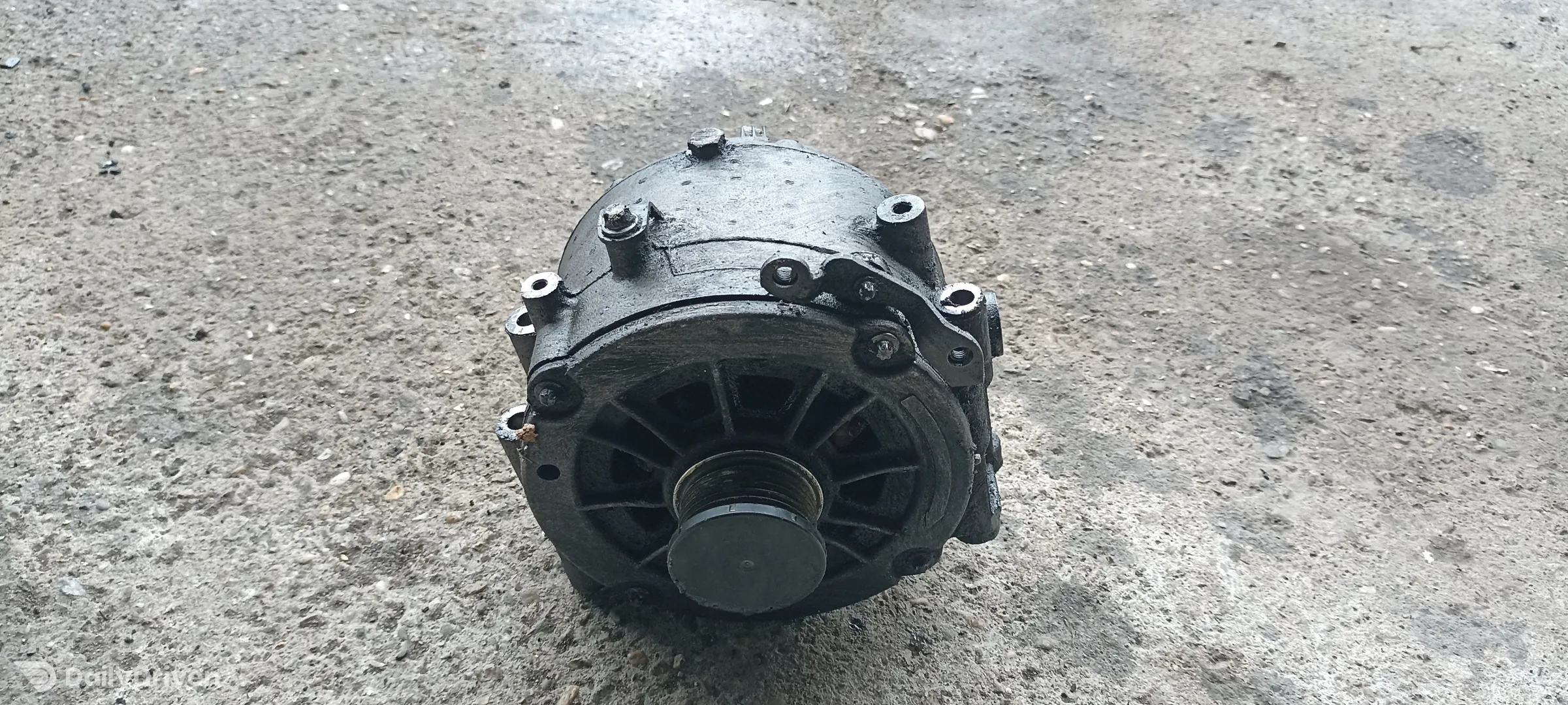 Alternator Mercedes E Class 2.2cdi, 2.7cdi, 3.2cdi, A0001501750