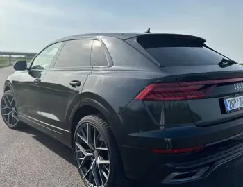 Dezmembrez Audi Q8 2020 SLINE 50tdi