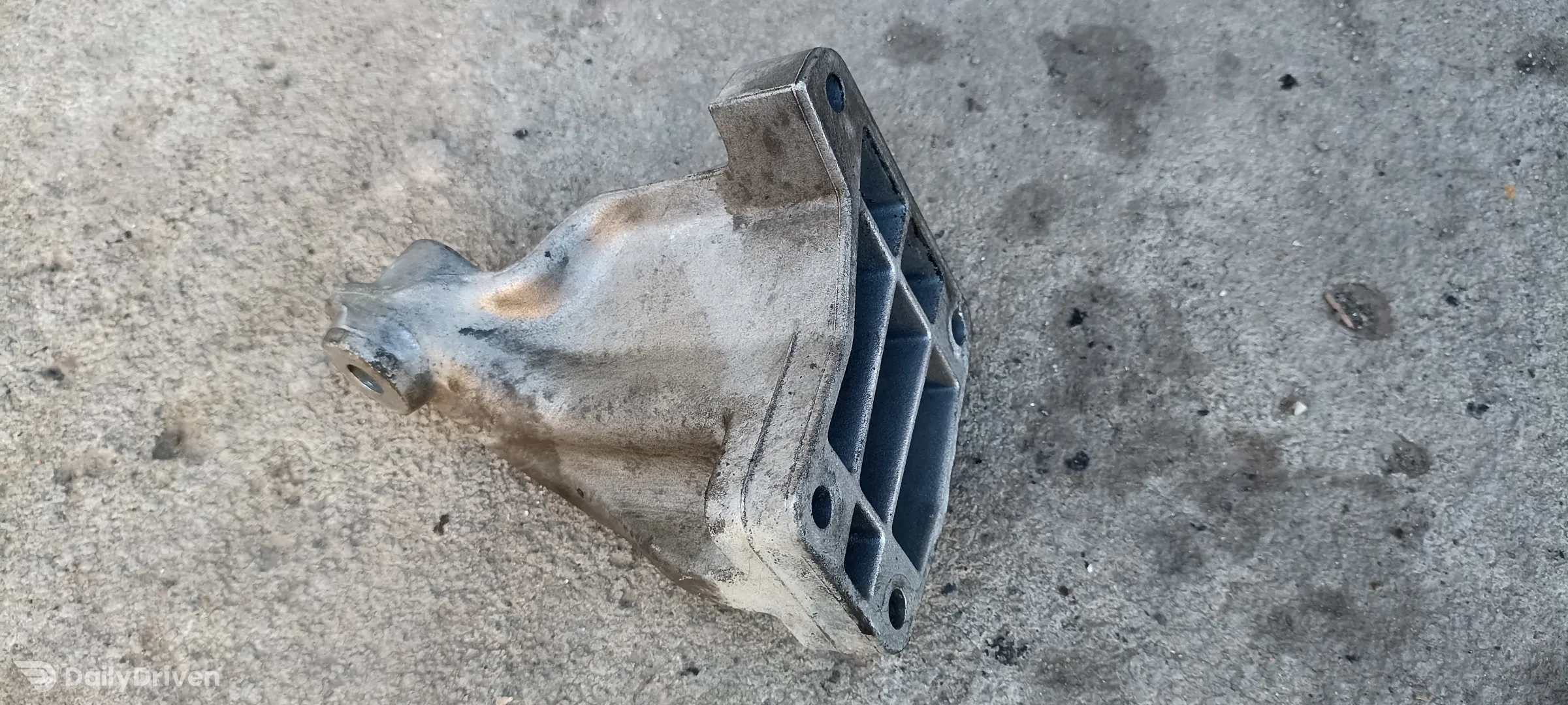 Suport motor stanga Mercedes E-Class W211, 3.0cdi, A6422230004