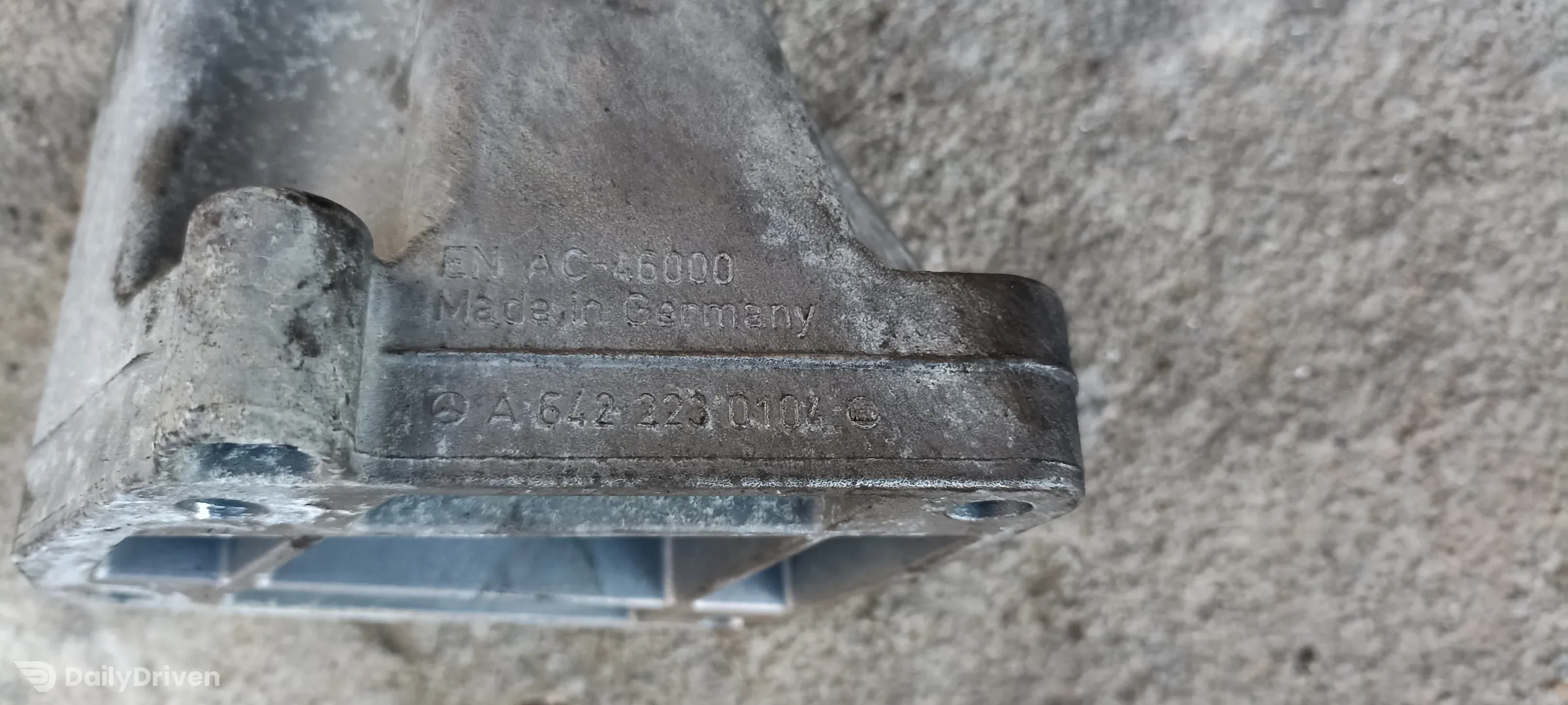 Suport motor dreapta Mercedes E-Class W211, A6422230104