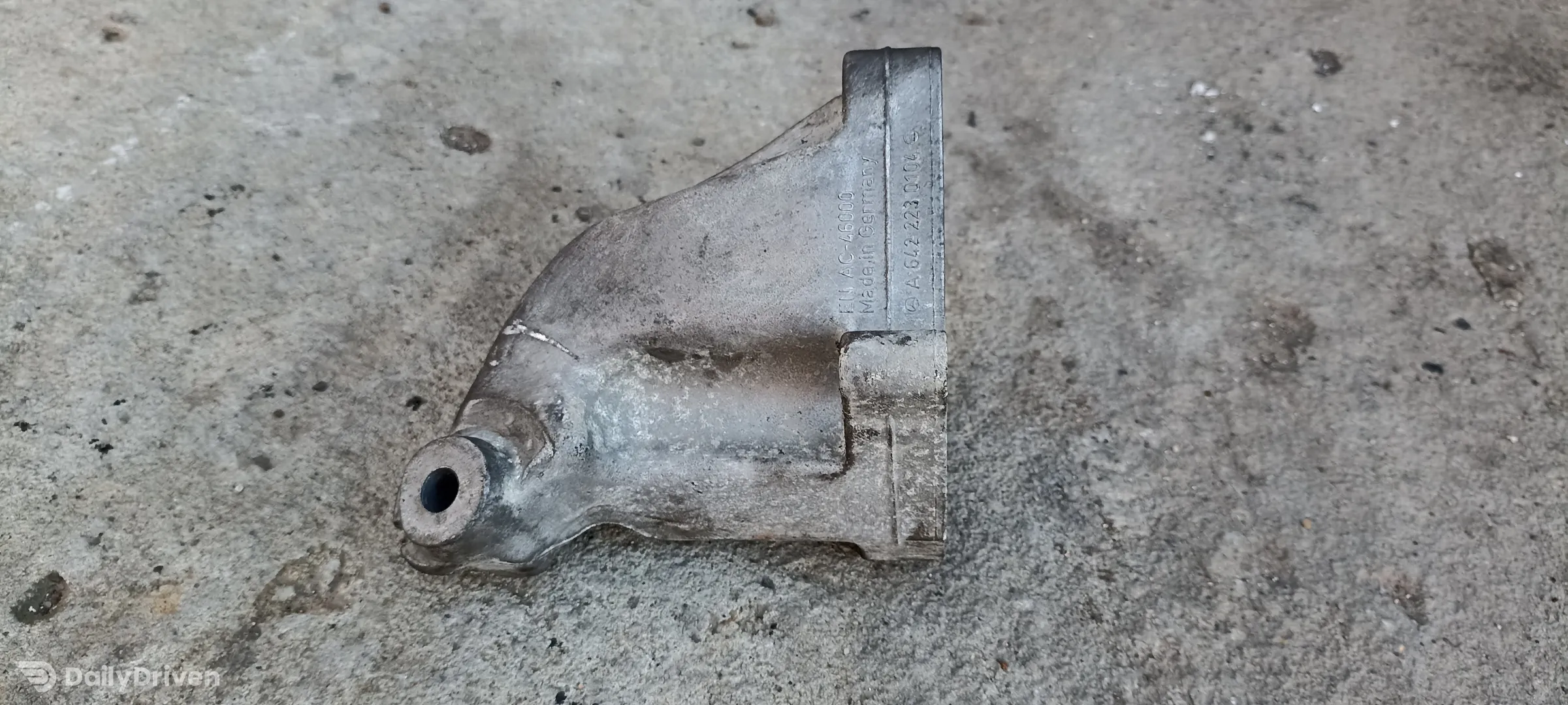 Suport motor dreapta Mercedes E-Class W211, A6422230104