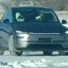 Noul Tesla Model Y : SUV-ul a fost surprins fără camuflaj