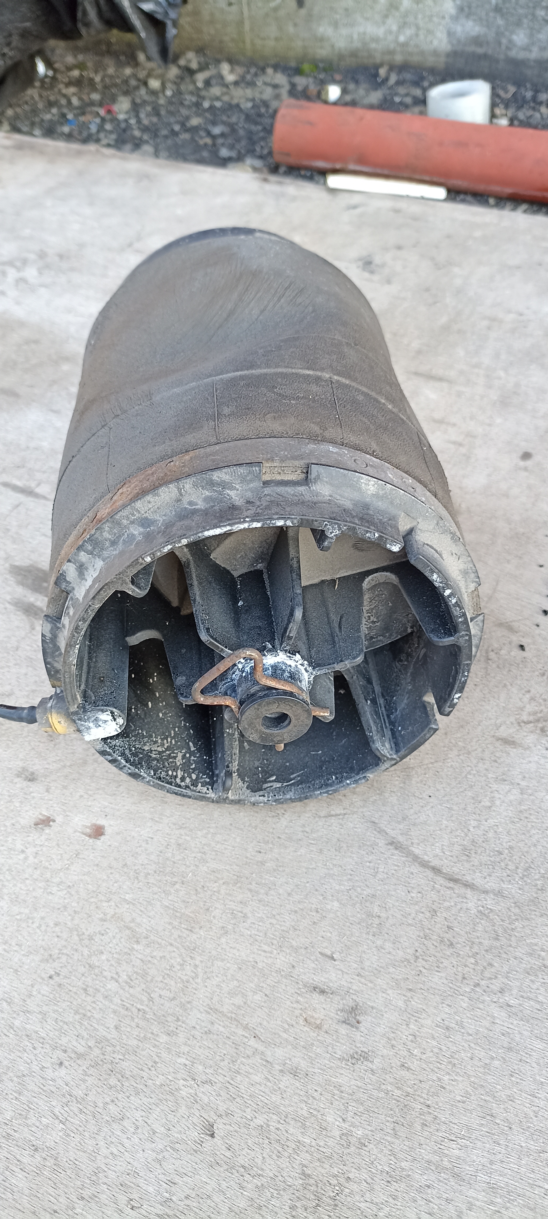 Perna aer dreapta spate Range Rover Sport 2016, DPLA-5580-AD