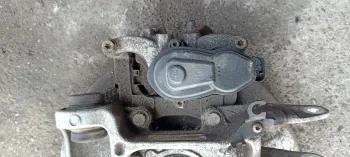 Etrier stanga spate Land Rover Range Rover Sport, 2013-2019, 32350734