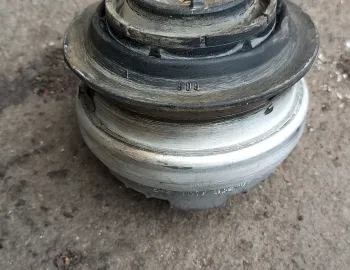 Tampon motor Mercedes C-Class, 2112401517