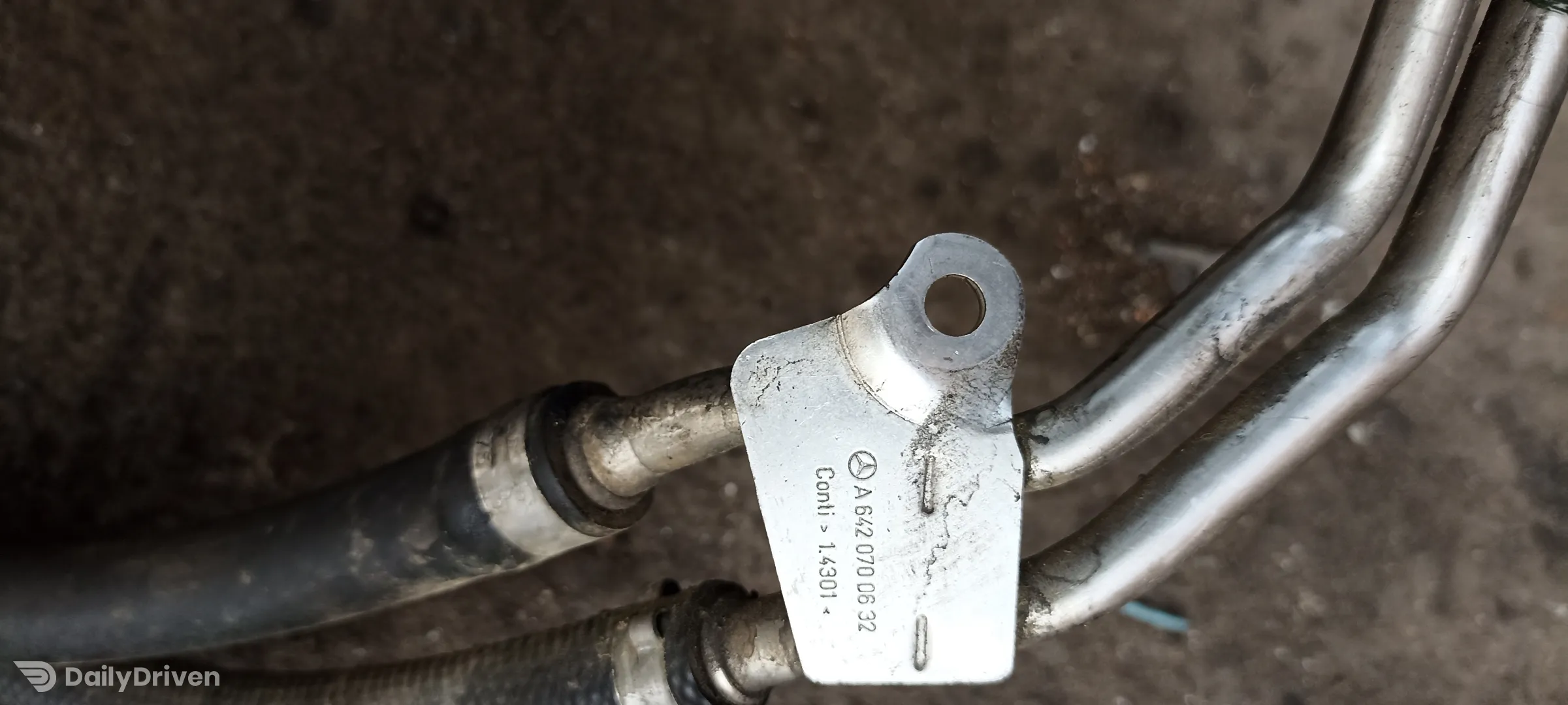 Conducta alimentare combustibil Mercedes C-Class W203, 3.0cdi, A6420700132