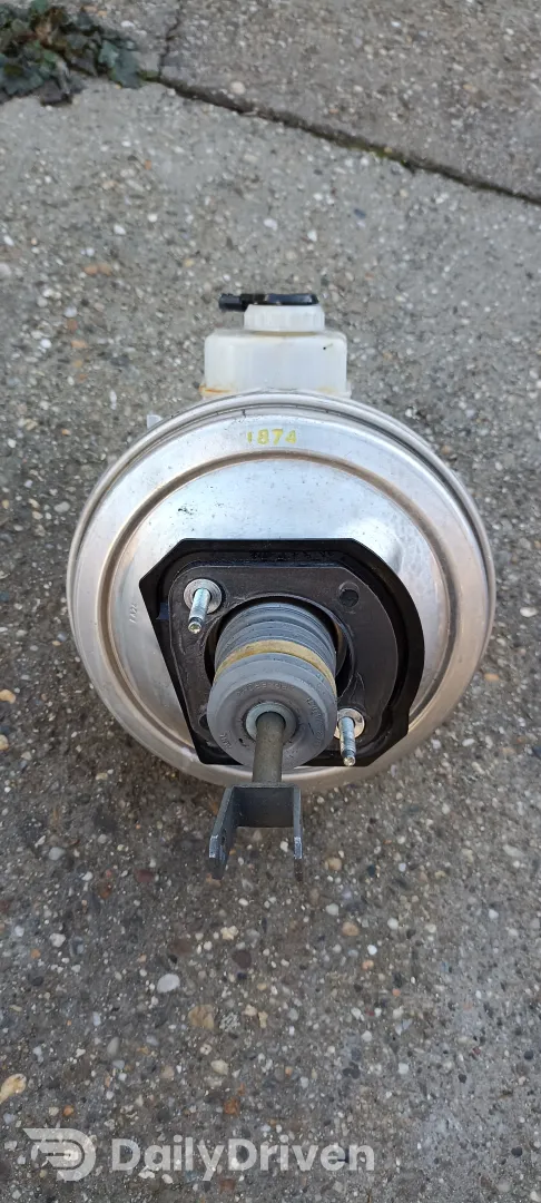 Tulumba servofrana BMW Seria 5 F07 F10 F11, 296786685030