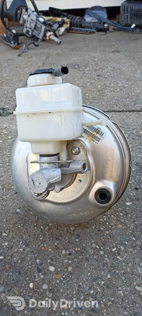 Tulumba servofrana BMW Seria 7 F01 F02, 296786685030