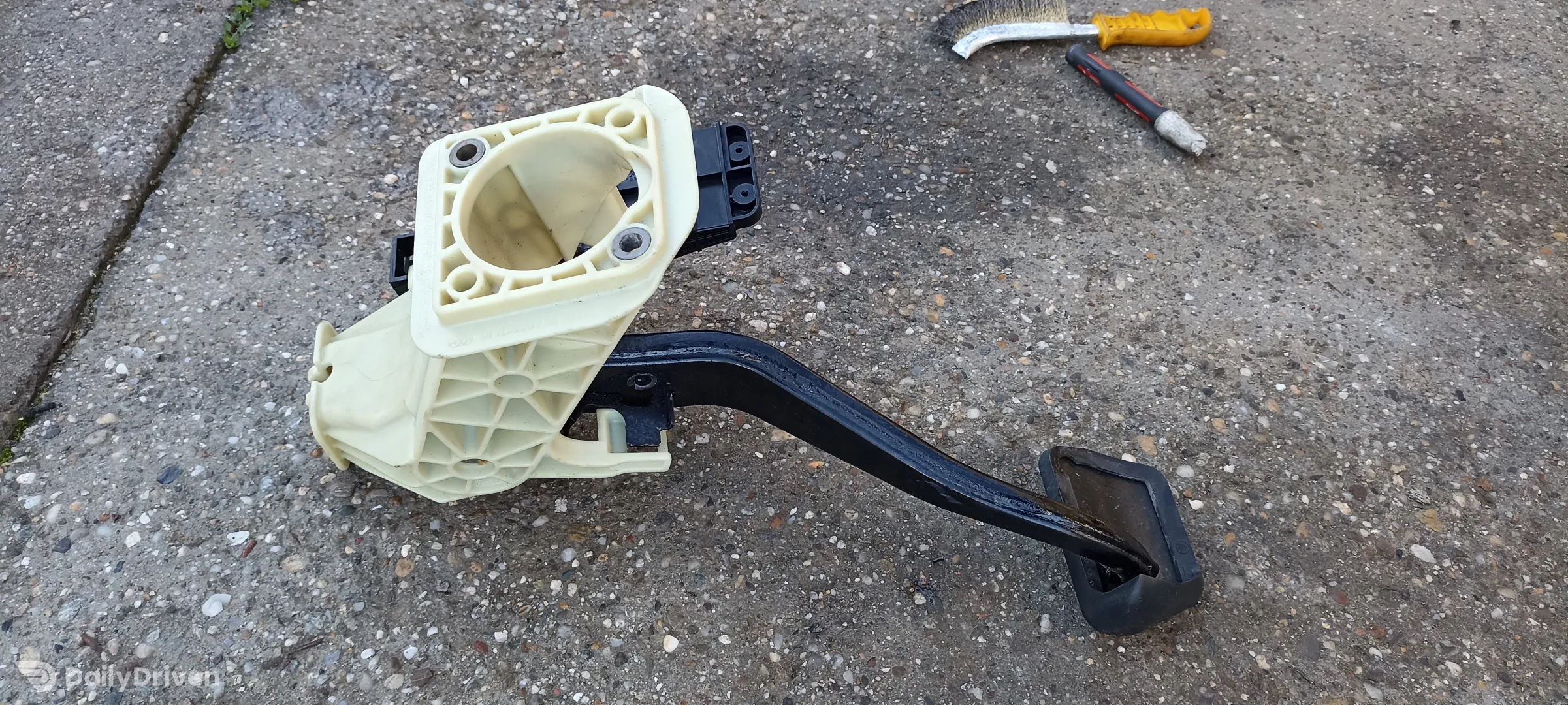 Pedala frana cutie automata BMW Seria 7 F01 F02 F04, pedala frana 6782665