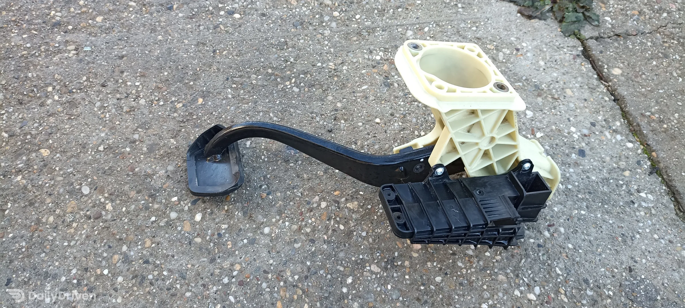 Pedala frana cutie automata BMW Seria 7 F01 F02 F04, pedala frana 6782665