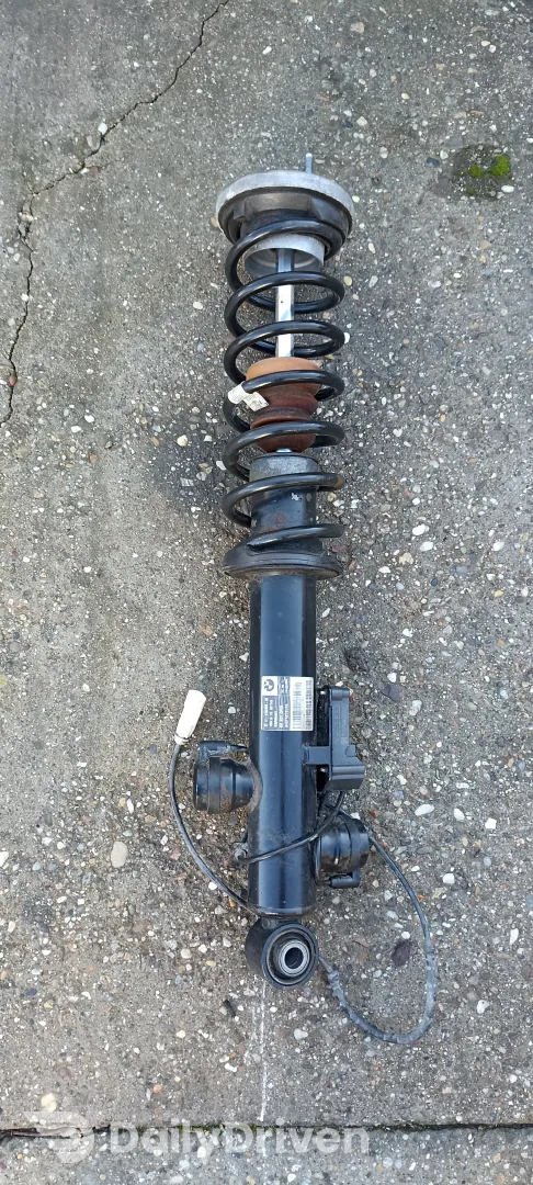 Amortizor electric VDC dreapta spate BMW Seria 7 F01 F04, 6796928