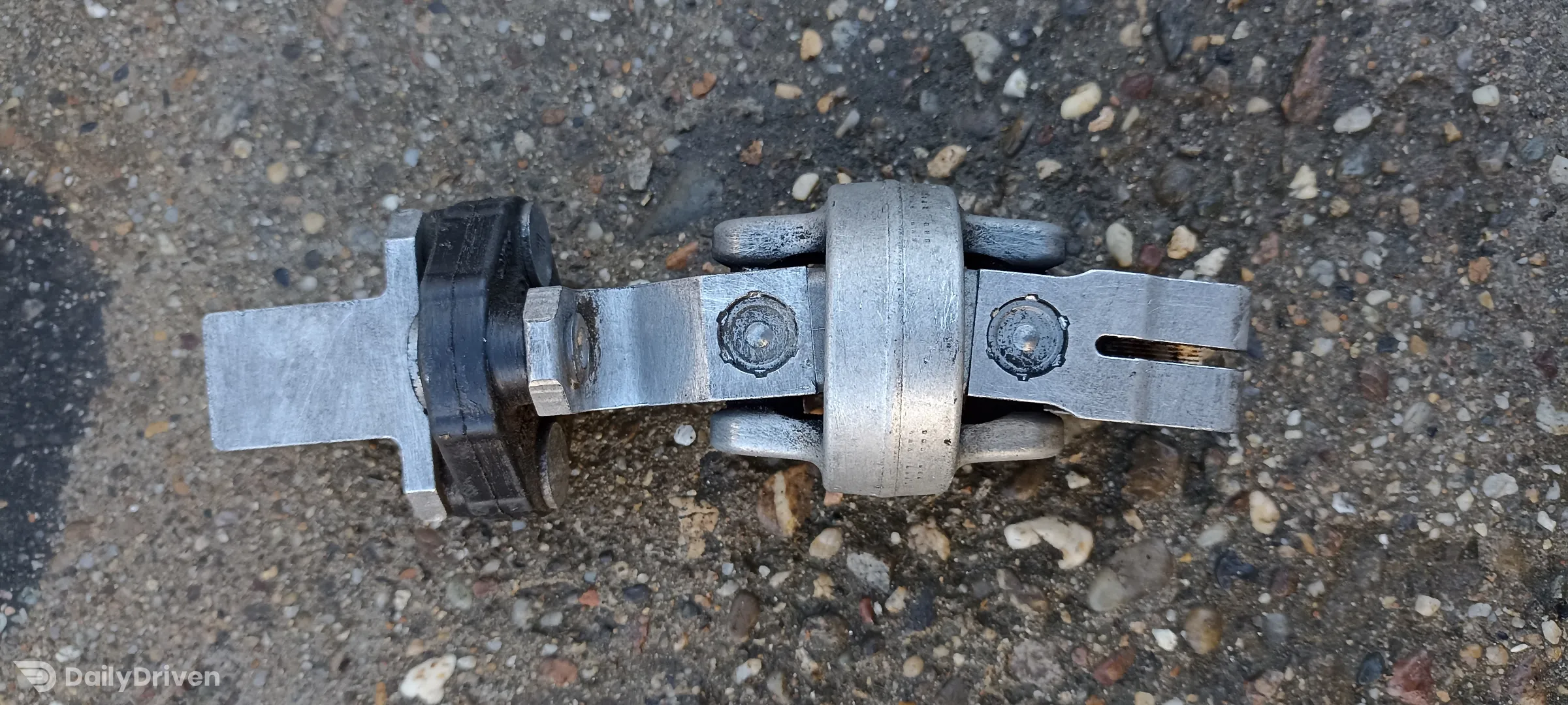 Ax inferior coloana volan BMW X3 E83, 32303446793