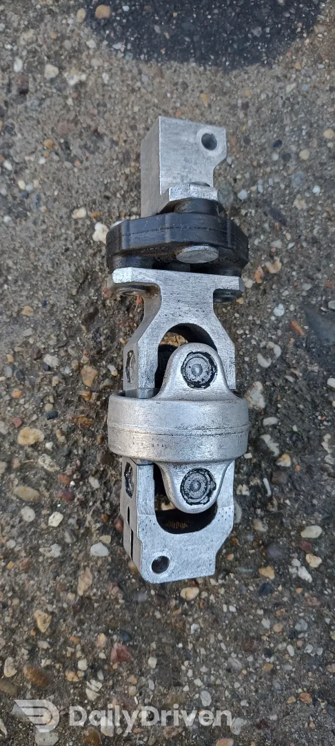 Ax inferior coloana volan BMW X3 E83, 32303446793