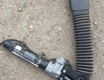 Pretensioner centura stanga fata BMW Seria 7 F01 F02 F03 F04, 9115305