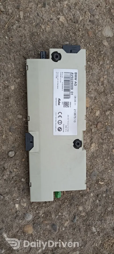 Amplificator antena diversity BMW Seria 5 F10, AV9229009, 9267087