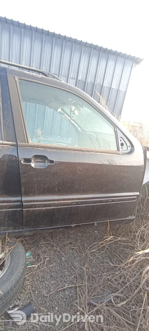 Usa dreapta fata Mercedes ML W163