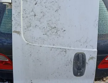 Usa stanga spate Renault Trafic 