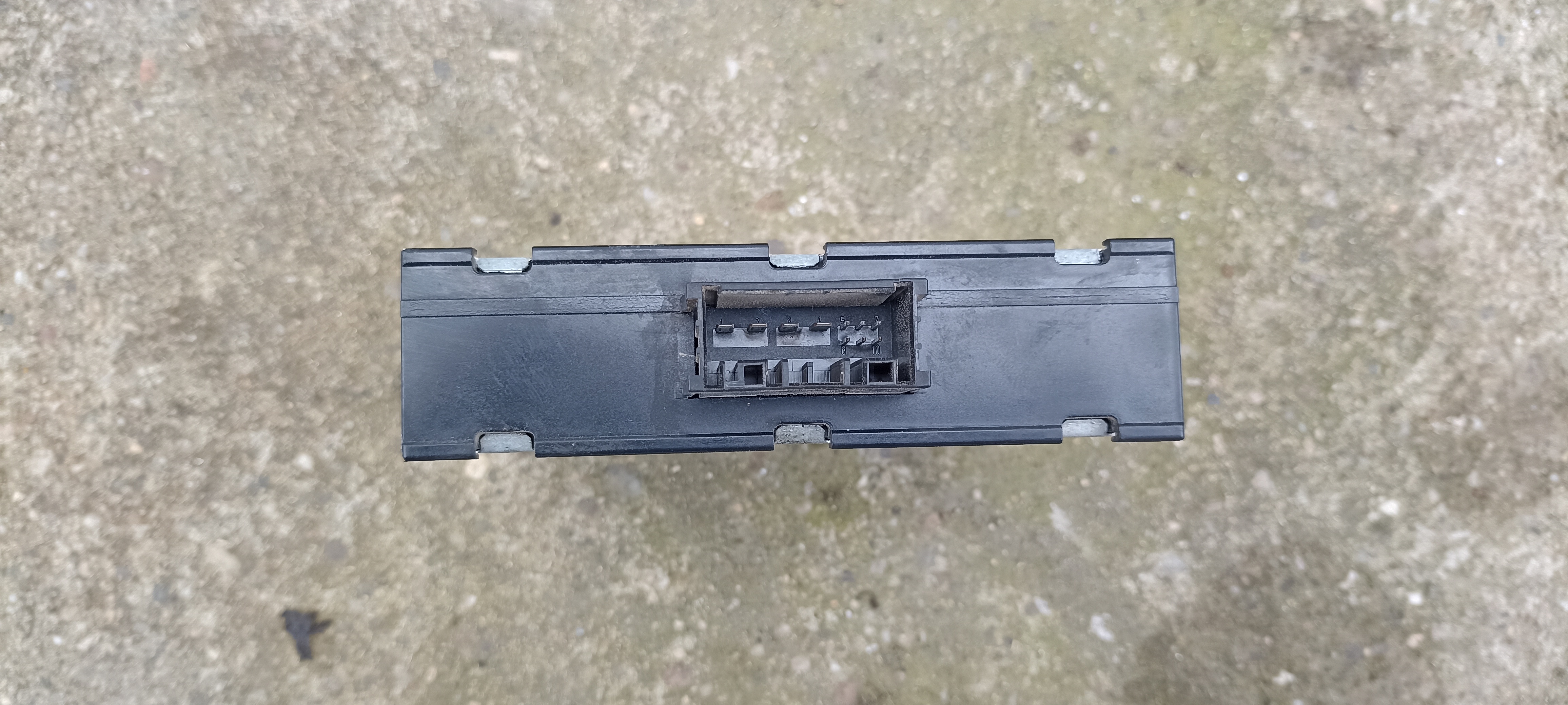 Modul converter voltaj VSU 180 BMW Seria 6 F06 F12 F13, 9251984, 9233143