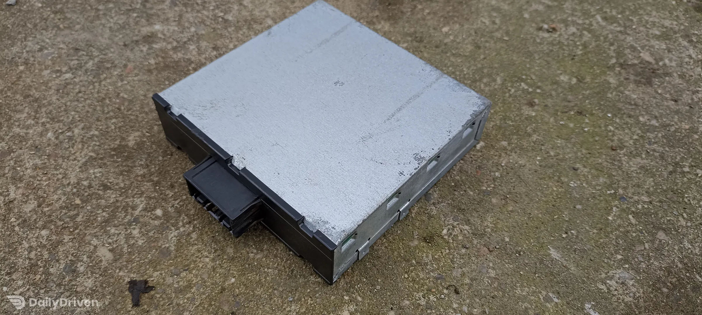 Modul converter voltaj VSU 180 BMW Seria 6 F06 F12 F13, 9251984, 9233143