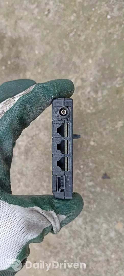 Modul antena diversity BMW X3 F25, amplificator antena 9267127, 9276060, 9227771