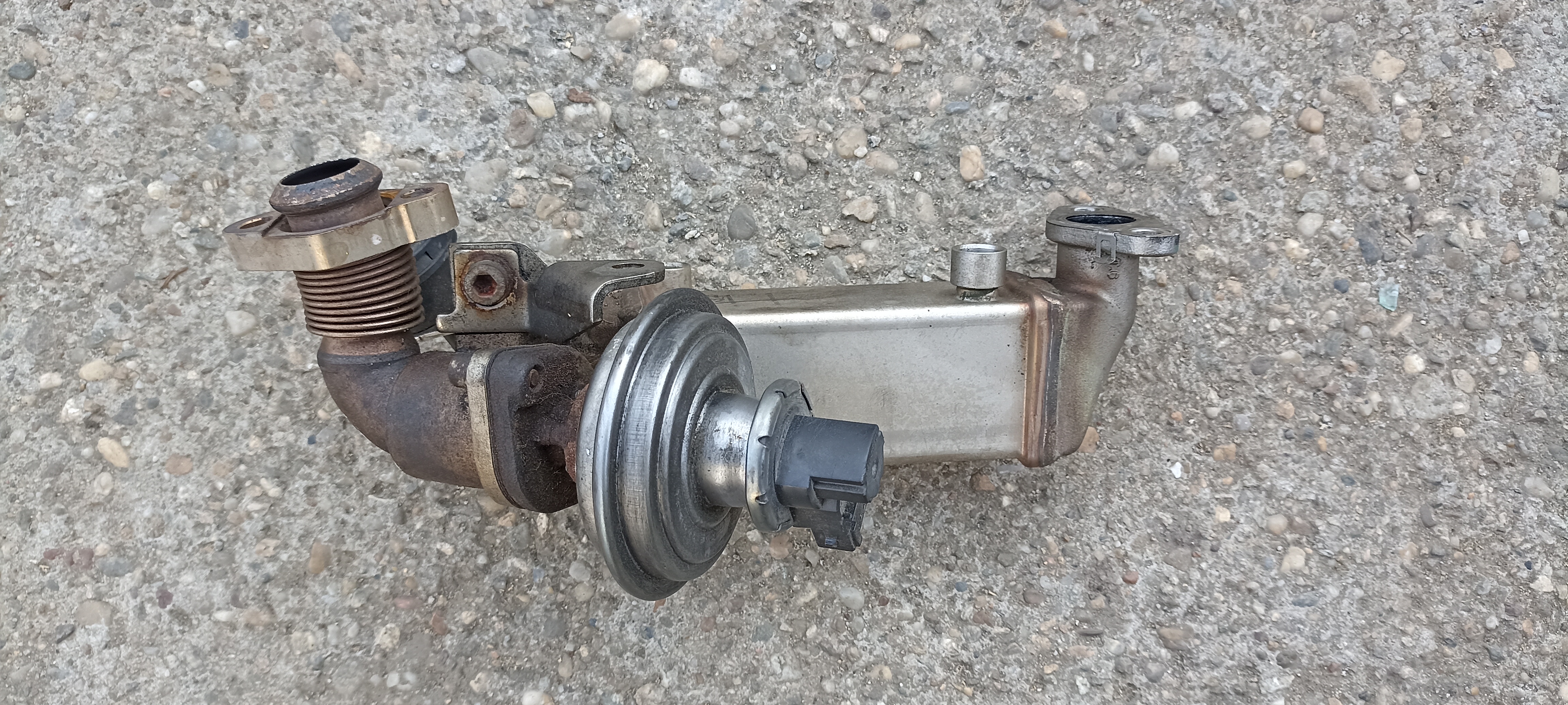 Racitor gaze EGR BMW Seria 1 E81 E82 E87 E88, N47, 7797371