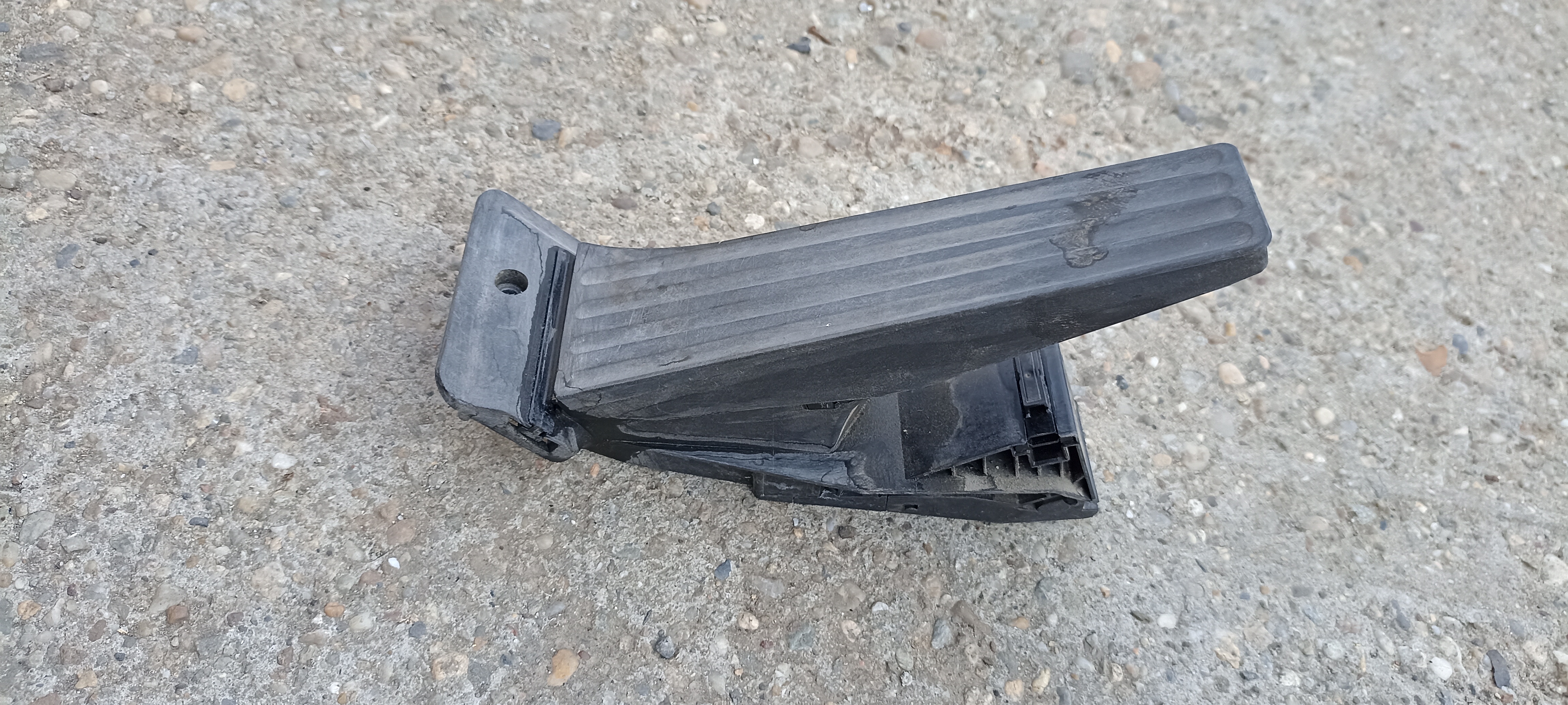 Pedala acceleratie BMW X4 F26, 6852643