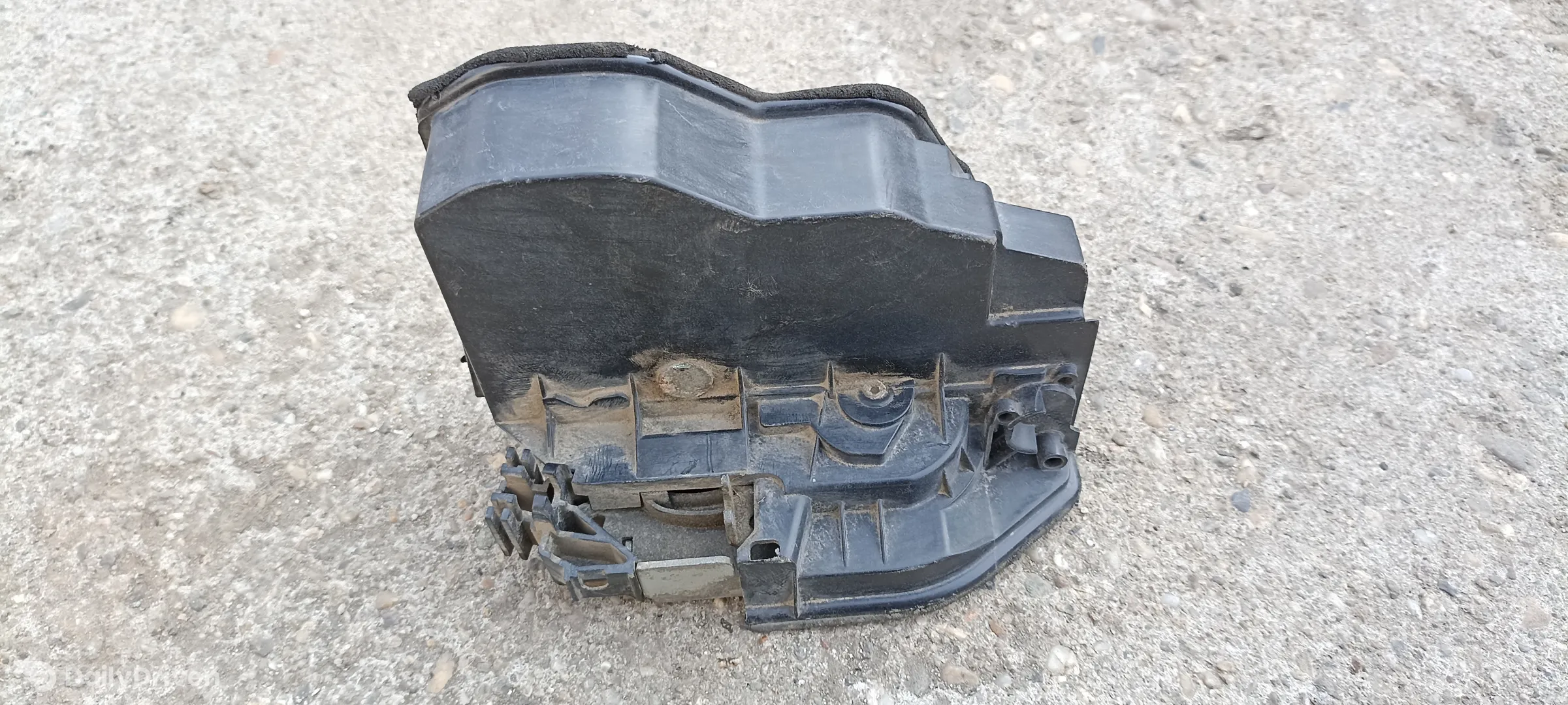 Broasca usa stanga fata BMW X3 F25, 7318423