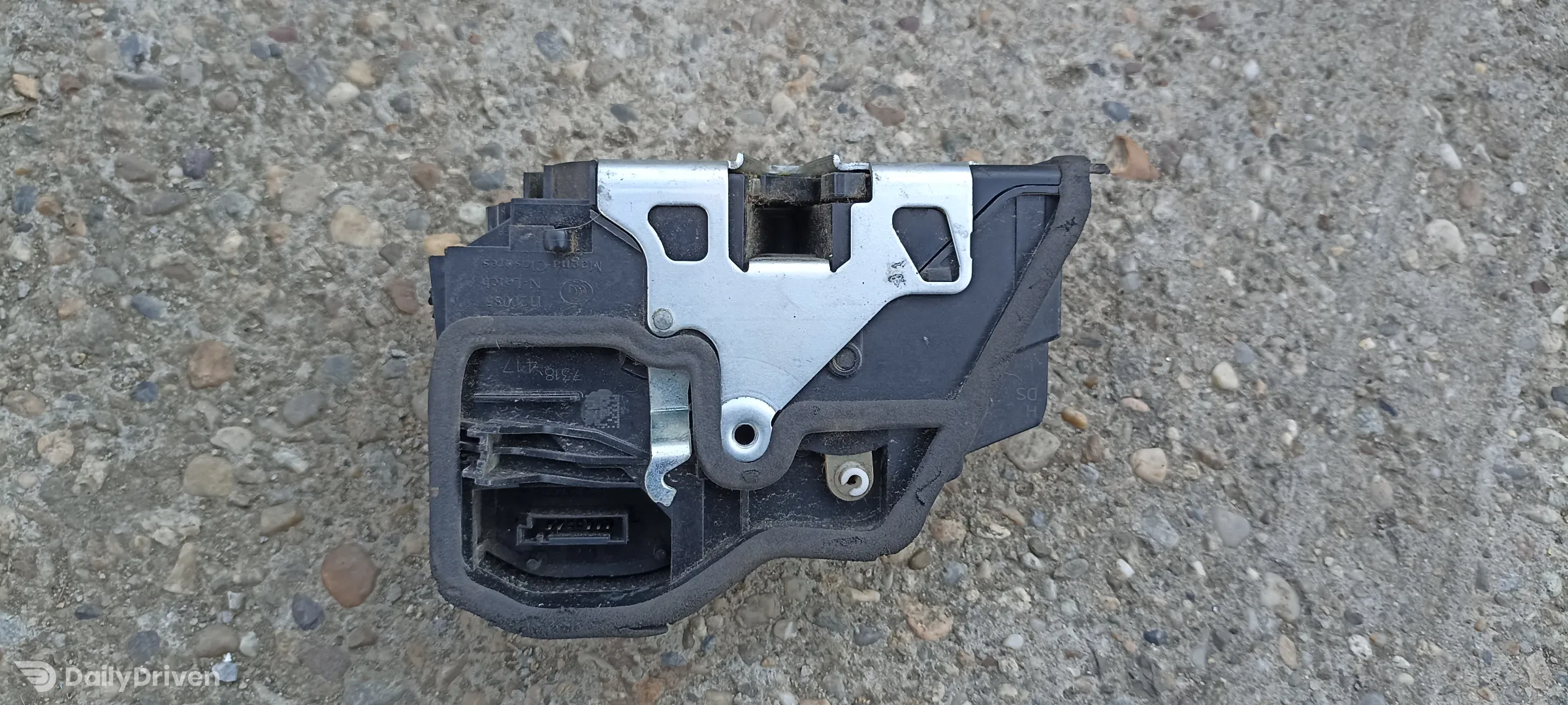 Broasca usa stanga spate BMW X3 E83, 7318417