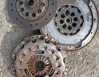 Kit ambreiaj BMW Seria 3 E90 E91 E92 E93, N47, 7567830, 7567831