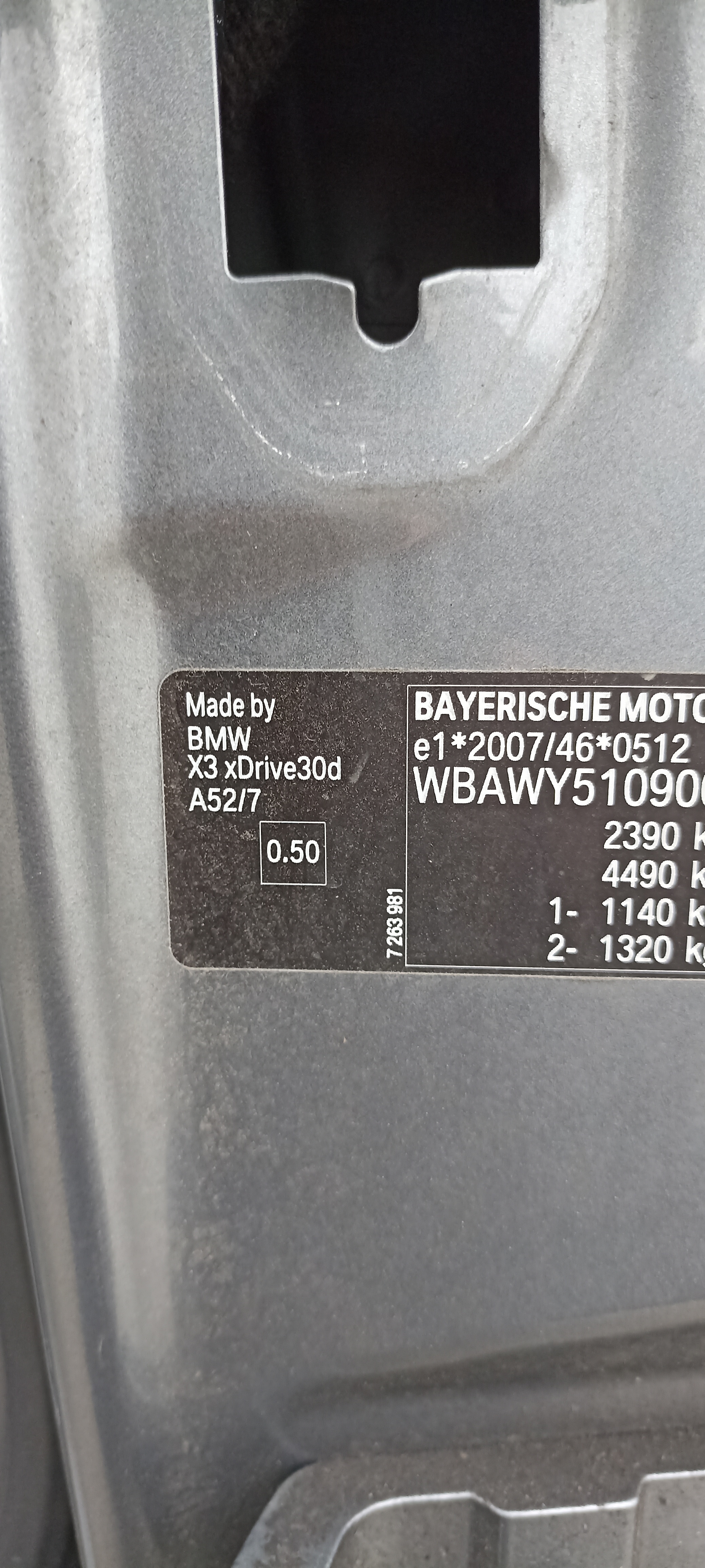 Bara spate BMW X3 F25, bara spate cod culoare A52