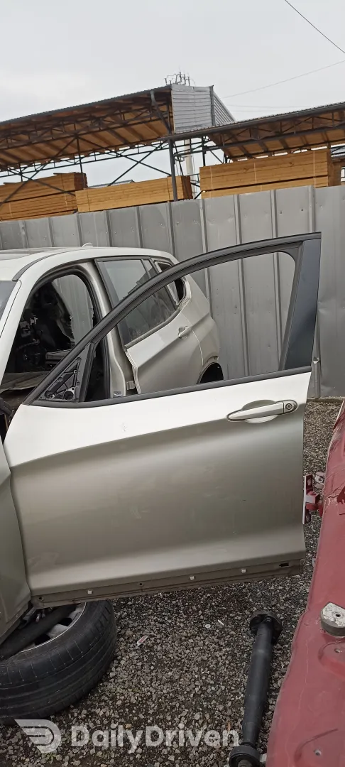 Usa stanga fata BMW X3 F25, cod culoare A14