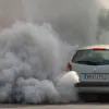Taxa de Poluare din 2026: Cine o va plăti și cum va afecta proprietarii de mașini în România?