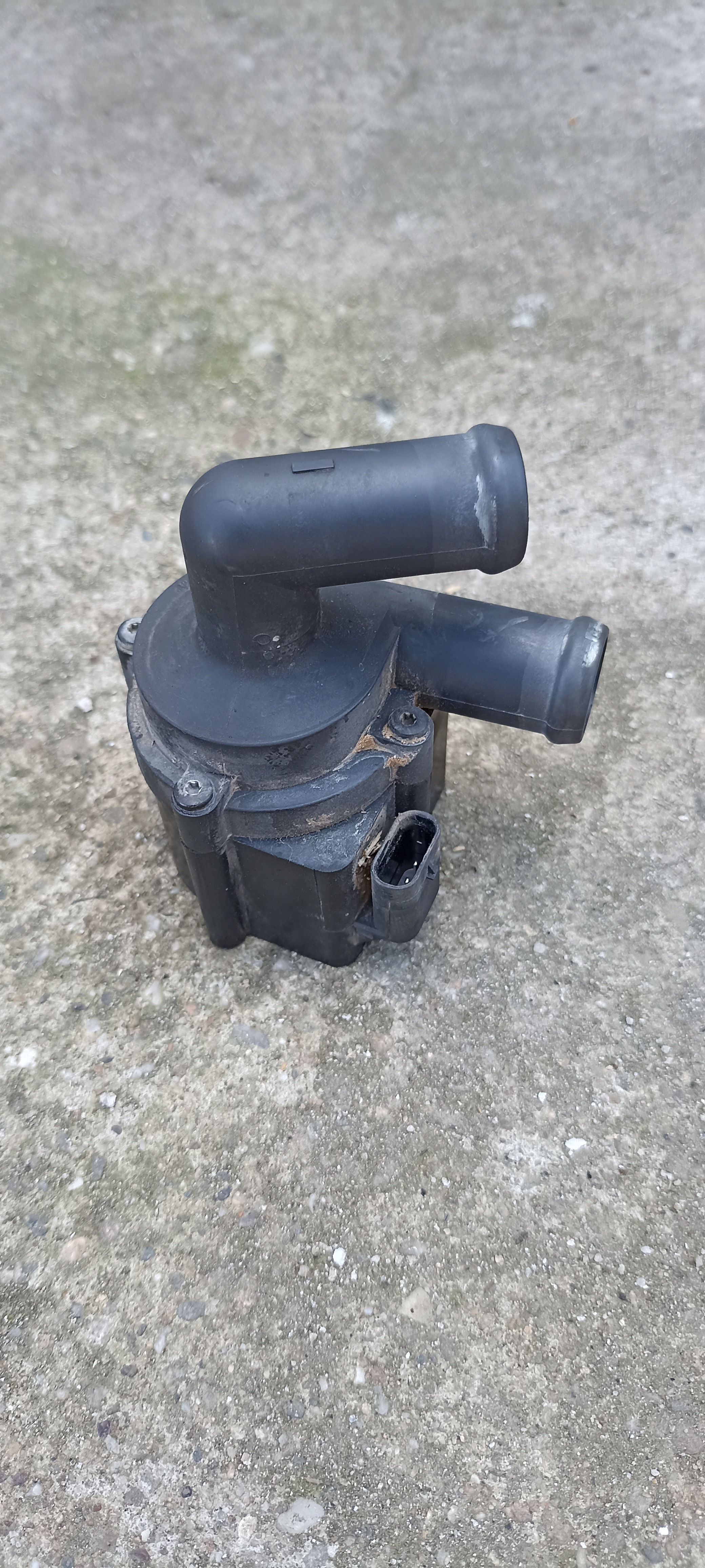 Pompa recirculare apa BMW X3 F25, 9230234, 8511748