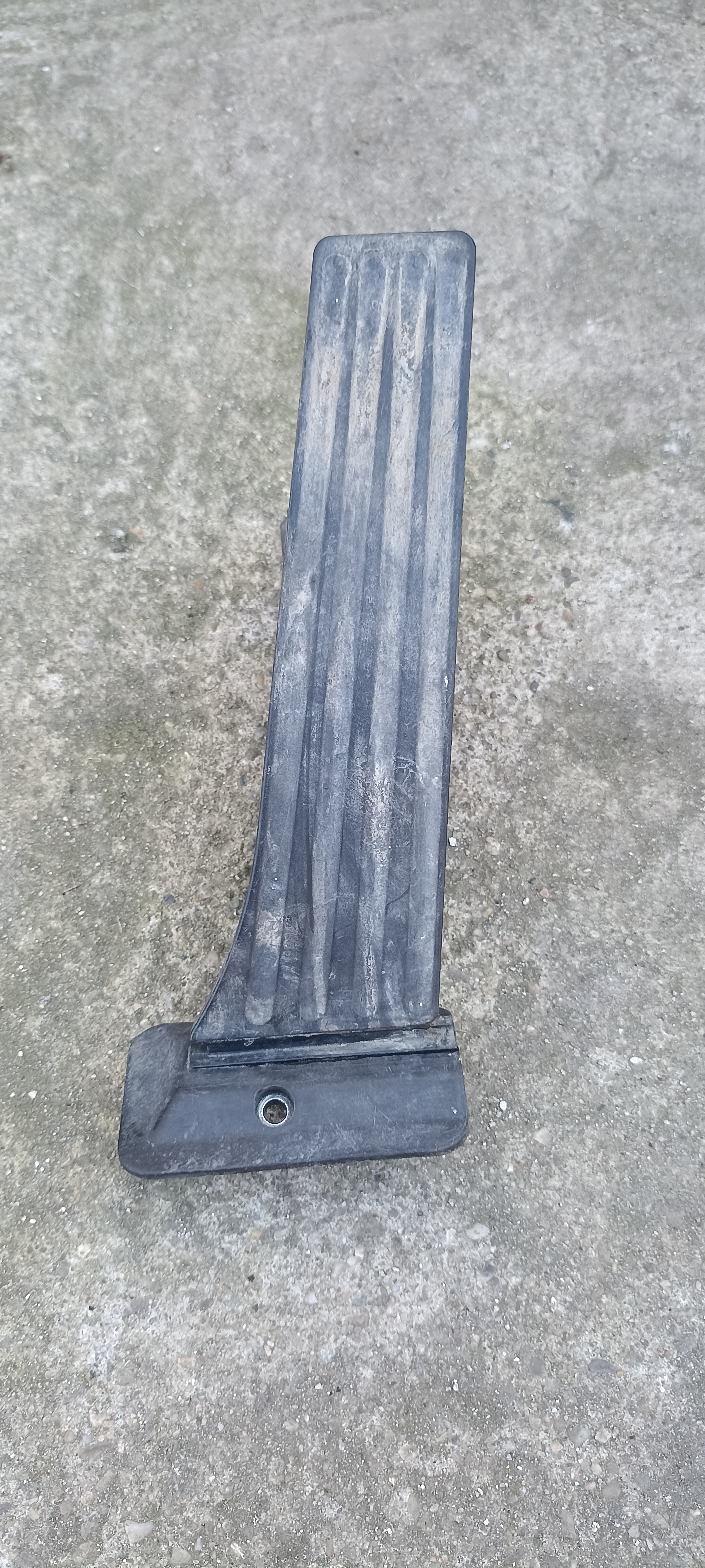 Pedala acceleratie BMW Seria 6 E63 E64, 6858575