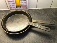 BMW og gryter: Den fascinerende etterkrigsoverlevelsen