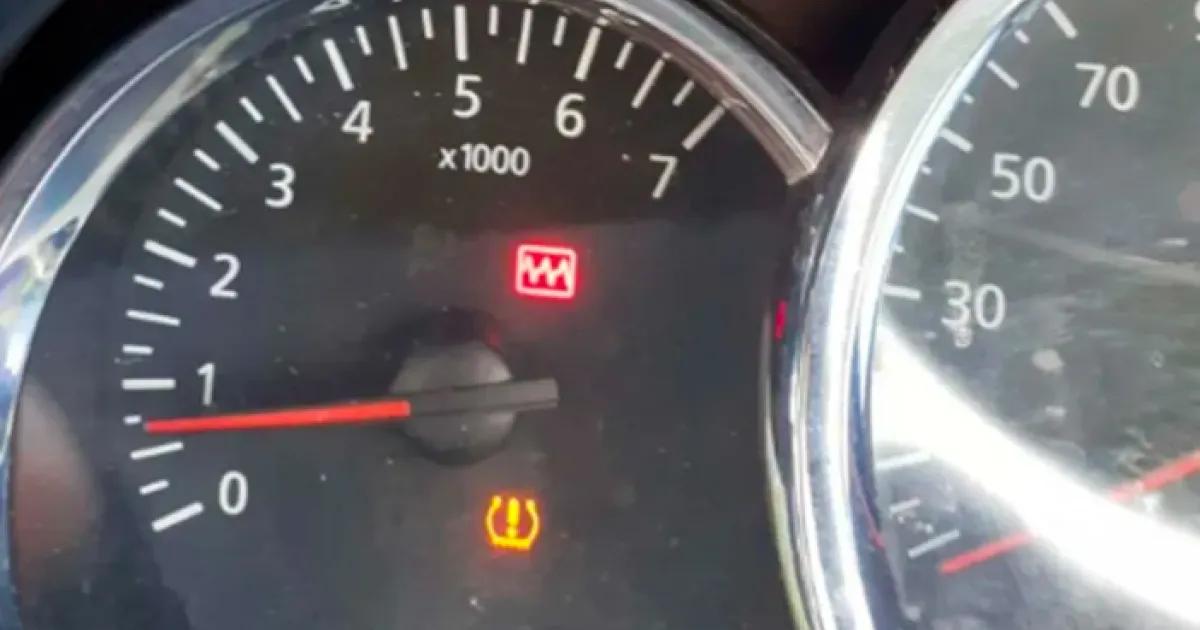 Dacia Duster Kontrollleuchten Zickzack